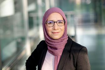 
Porträtfoto von Ayse Düzelli