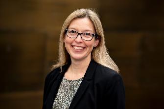 
Porträtfoto von Christine Ehard