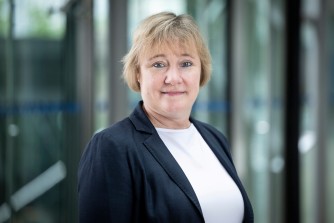 
Porträtfoto von Karola Lambeck