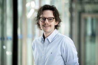 
Porträtfoto von Tim Schneider